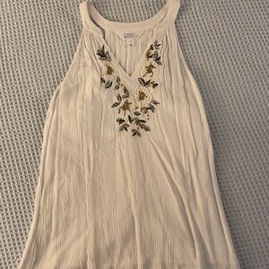 Market & Spruce Cream Floral Embroidered Tank Top